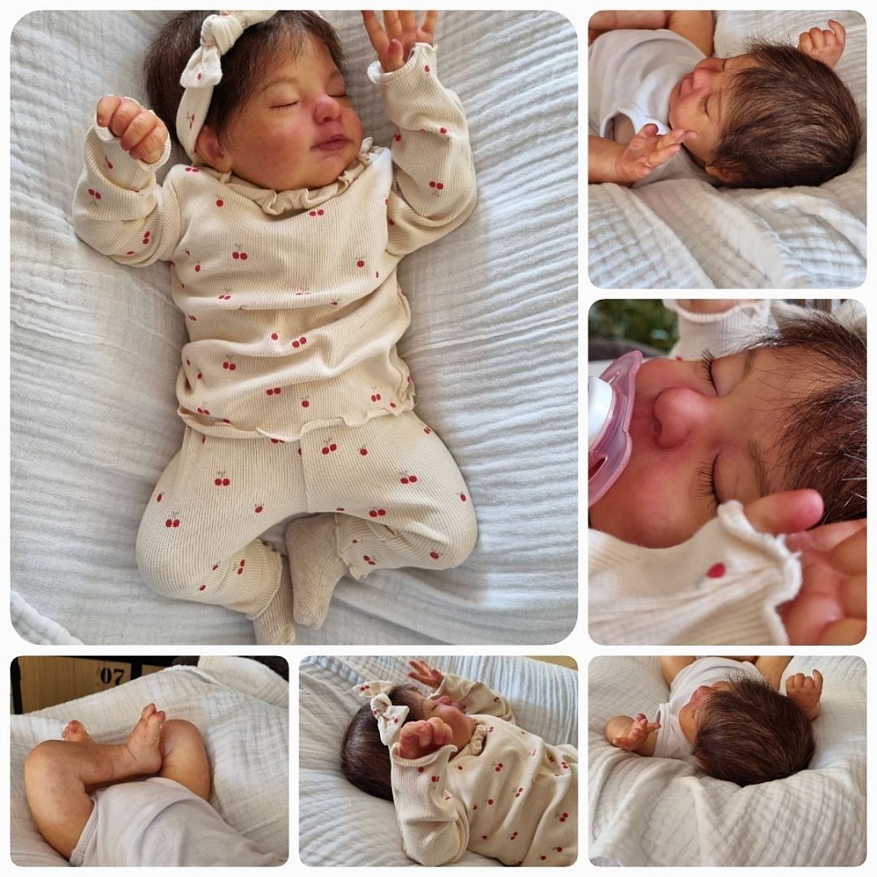 Avalynn (ADOPTEE ). Merci c'est tout bon😊🙏Elle sent bon😊Quand je la prend dans mes bras sa ma paise